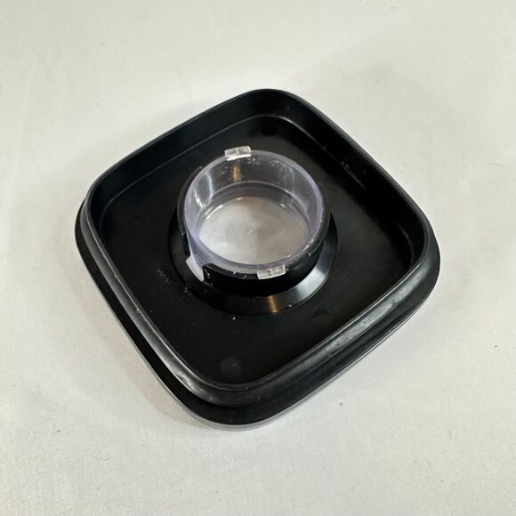Oster Blender LId ONLY - Replacement Part - Blenders, Jar, Top, small appliance - Picture 1 of 2